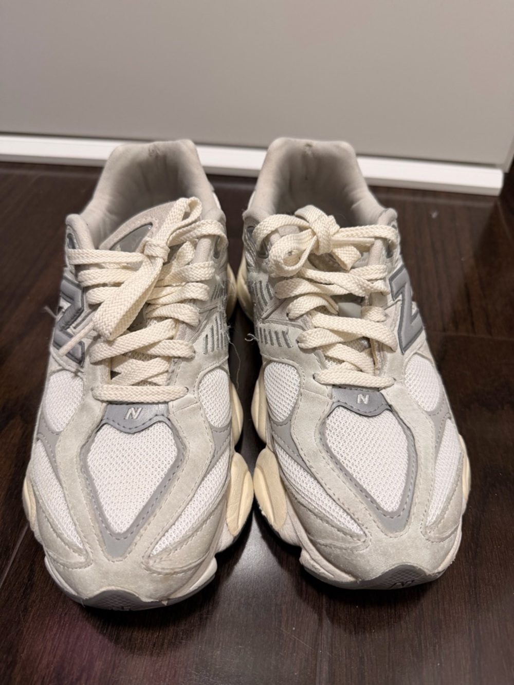 New Balance Cream White Gray Mesh Running Shoes